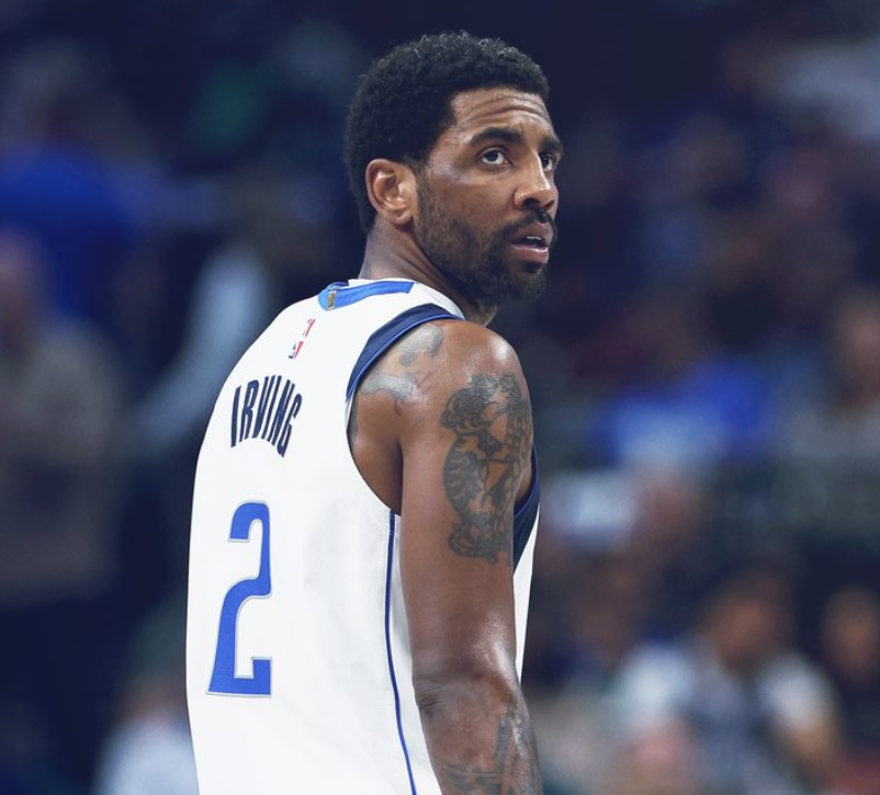 达拉斯独行侠训练开放日,今晚临场应变引欢呼,欧超杯在即,团队化学反应显著 达拉斯独行侠训练开放日,今晚临场应变引欢呼,欧超杯在即,团队化学反应显著