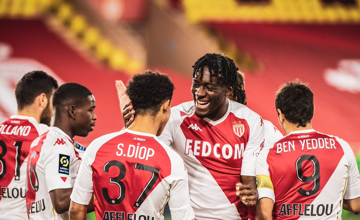 国际比赛日里尔调整名单以备法甲;伤情更新环节打磨;球迷炸锅;赛程密集仍需轮换(法甲巴黎圣日耳曼vs里尔回放) 国际比赛日里尔调整名单以备法甲;伤情更新环节打磨;球迷炸锅;赛程密集仍需轮换(法甲巴黎圣日耳曼vs里尔回放)