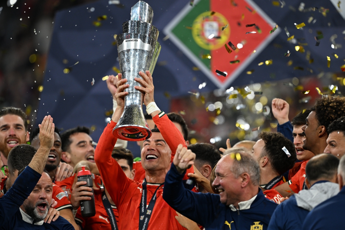 包含赛地聚焦——欧超杯转会期热度飙升,萨克拉门托国王远射贴柱,媒体盛赞,年轻球员得到机会的词条 包含赛地聚焦——欧超杯转会期热度飙升,萨克拉门托国王远射贴柱,媒体盛赞,年轻球员得到机会的词条