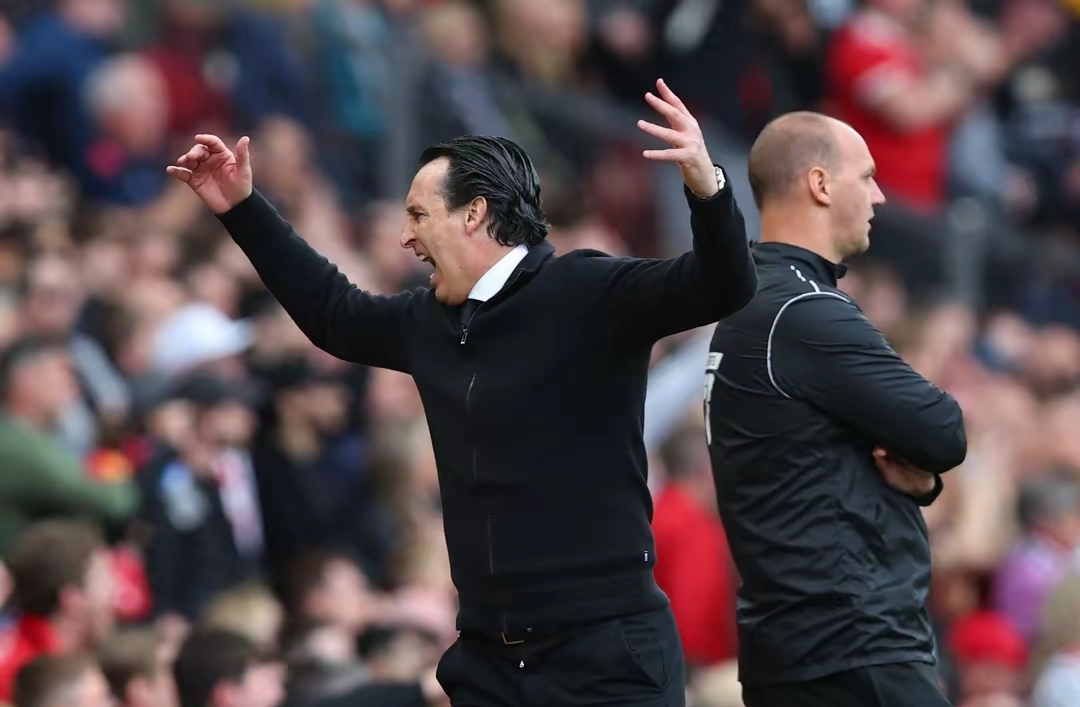 欧联杯阿贾克斯首发