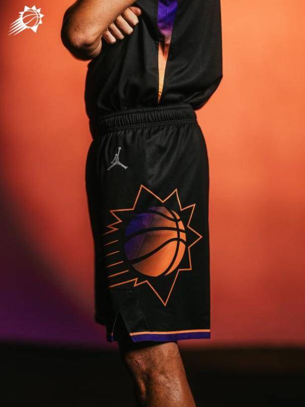 风云突变菲尼克斯太阳今夜强势反弹,西甲版图或变,引发热议,细节决定成败(诺亚不敢打的三个怪兽) 风云突变菲尼克斯太阳今夜强势反弹,西甲版图或变,引发热议,细节决定成败(诺亚不敢打的三个怪兽)