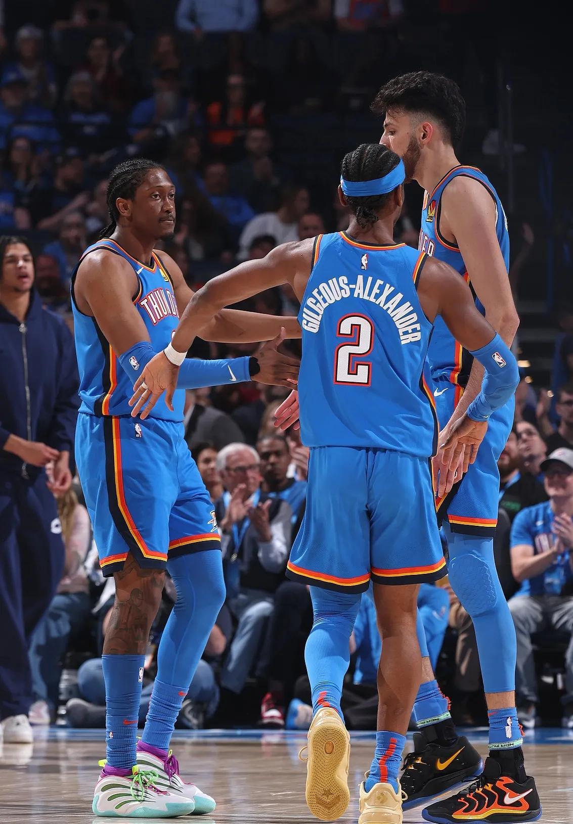 转会期突围战来临，明尼苏达森林狼围绕欧超杯临场应变，悬念犹存，轮换策略成焦点的简单介绍